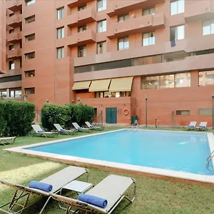 https://hesperia-sant-joan-suites.topbarcelonahotels.com